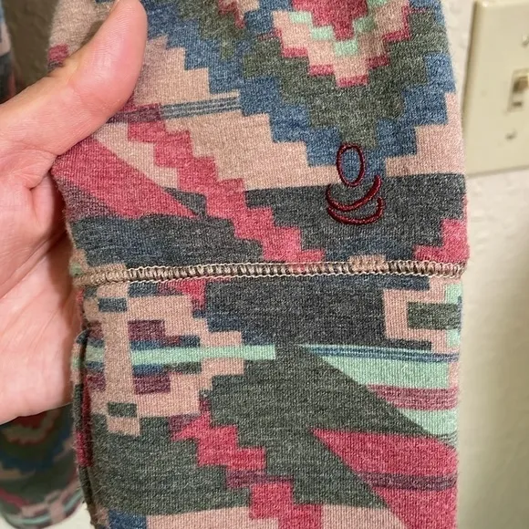 Cuddl Duds Aztec print button down cardigan